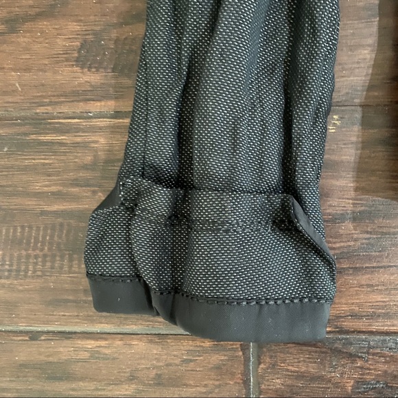 Luisa Cerano Women's Black Shimmery One Button Long Sleeve Blazer Size 10 NWOT - Picture 4 of 14